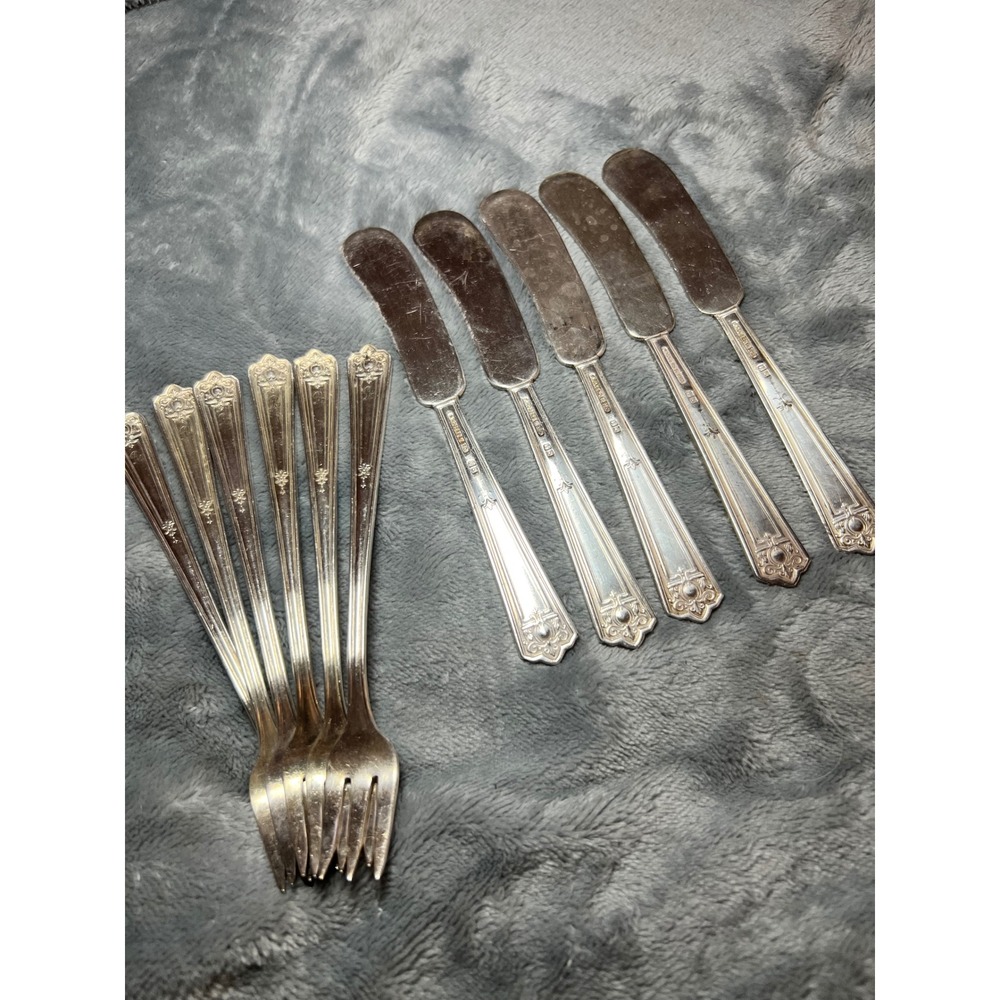 Rogers‎ & Bro IS Silverplate Flatware Set 6 Forks 5 Butter Knives Monogram R